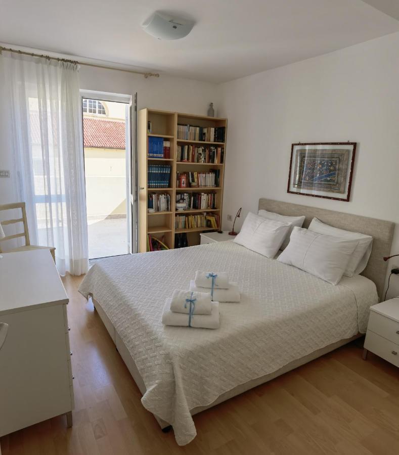 Novigrad Istria Aria Deluxe Superior 5 Star Apartment, Your Piece Of Heaven By The Sea & Park, With Sea & Park View מראה חיצוני תמונה